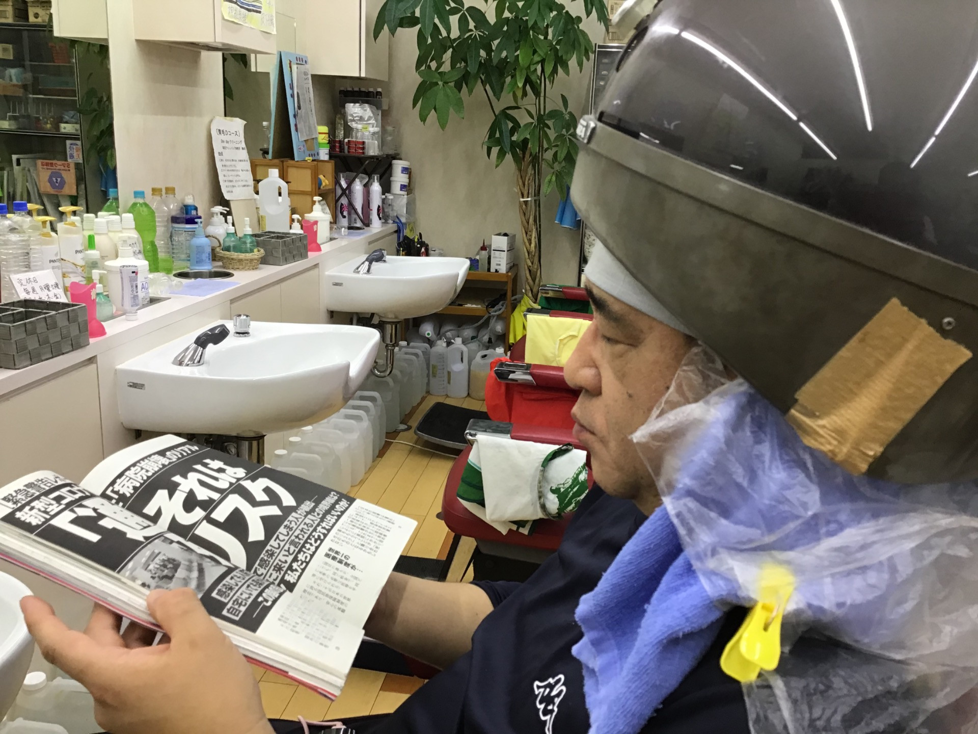 岡山市のヘアサロン抜け毛予防に詳しい床屋・さんぱつひろばです！